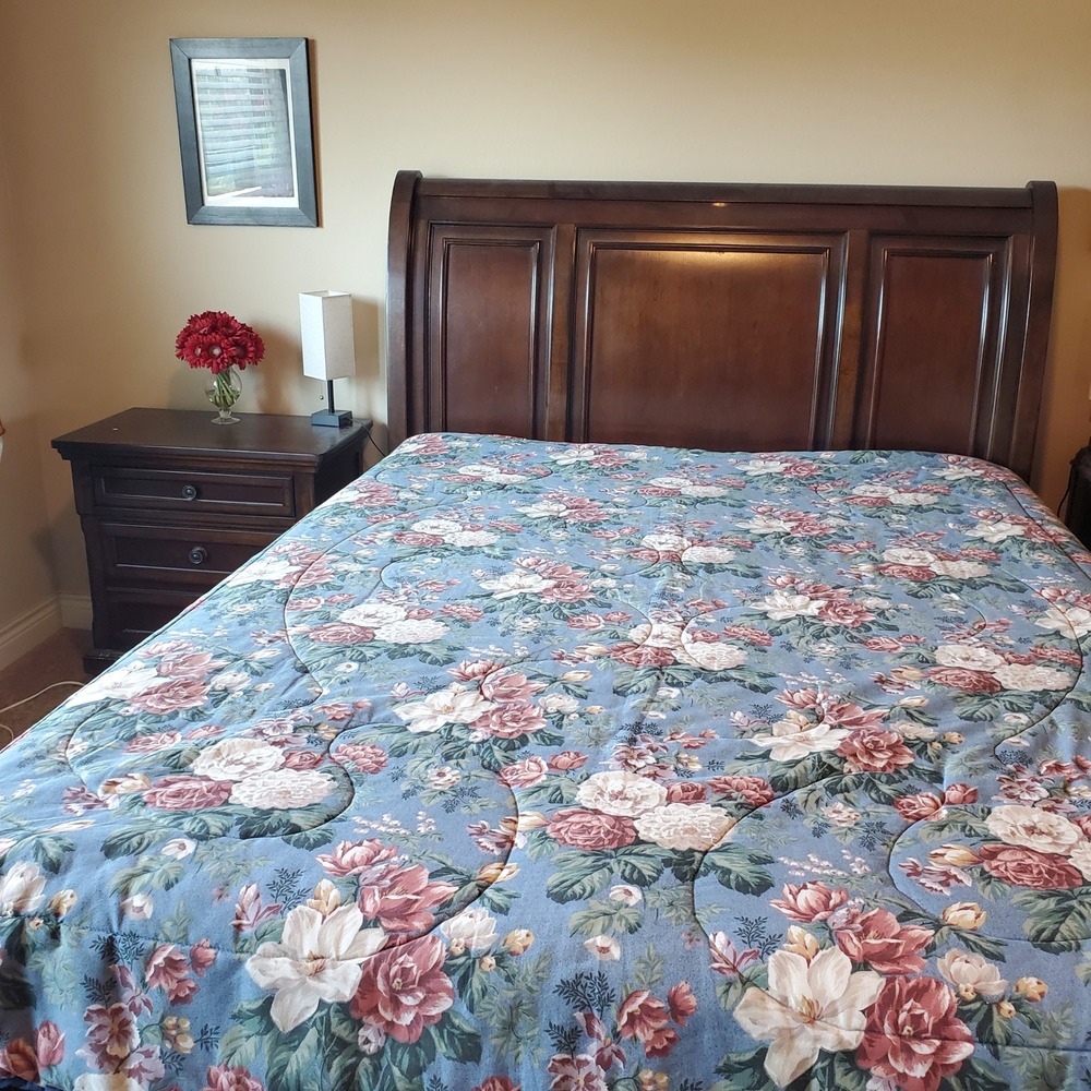 Vintage Springmaid Floral Chintz Gingham Reversible Comforter Blue Pink 86x76